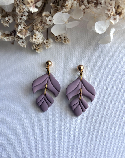 "Selira" - Mauve Két Részes Levél Polymer Fülbevaló
