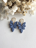 "Elyra" - Denim Blue Szárny Polymer Fülbevaló